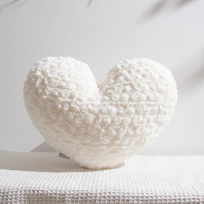 Living Room Decor Ailive 16" Creamy Pearl White Heart Pillow, Luxury 600GSM Rose Textured Faux Rabbit Fur, Super Matte Soft Aesthetic Decorative Throw Pillow for Couch Bed Sofa, Ne